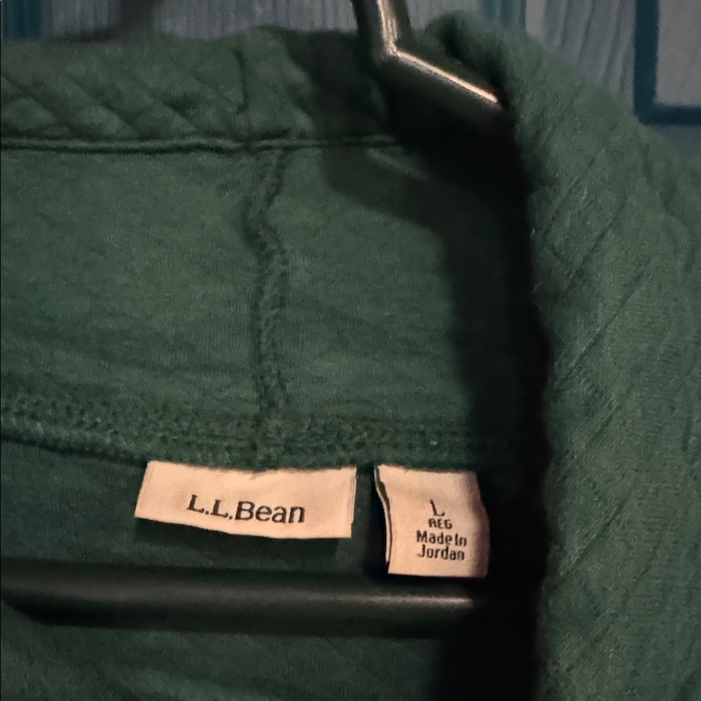 L.L. Bean Forest Green Cowl Neck Quilted Top - L - Picture 3 of 5
